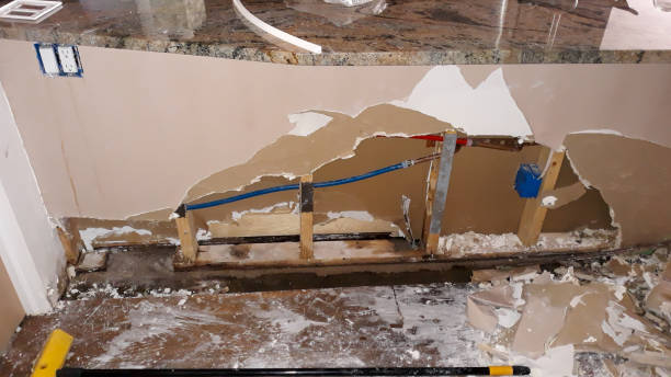Best Emergency water damage restoration  in Rpinteria, CA